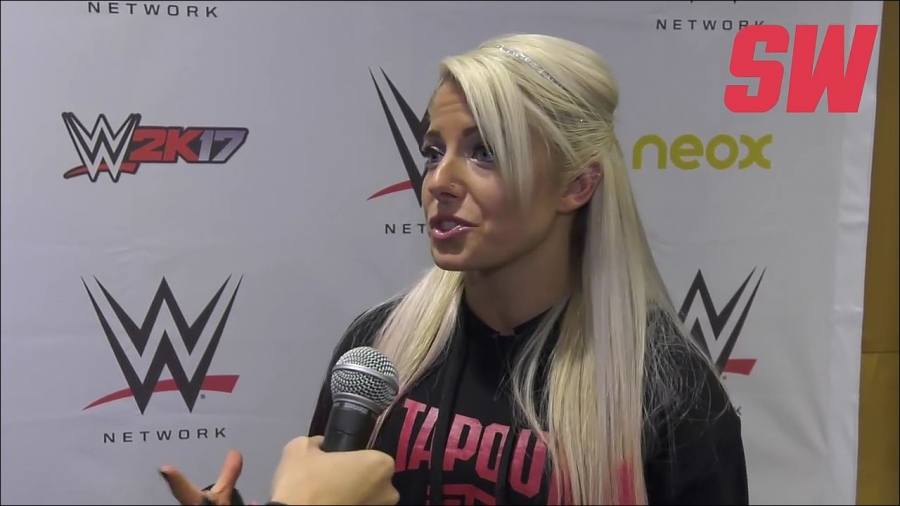 Alexa_Bliss_en_Barcelona_mp4_20161204_130405_756.jpg