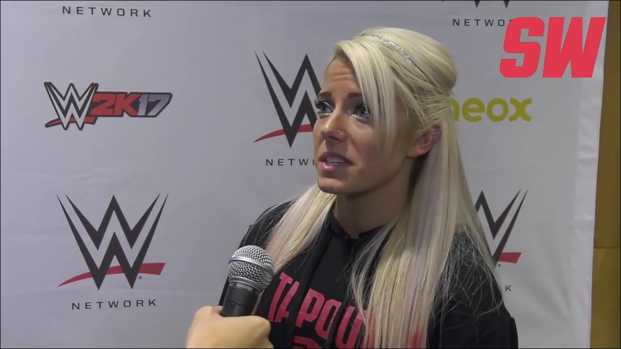 Alexa_Bliss_en_Barcelona_mp4_20161204_130407_815.jpg