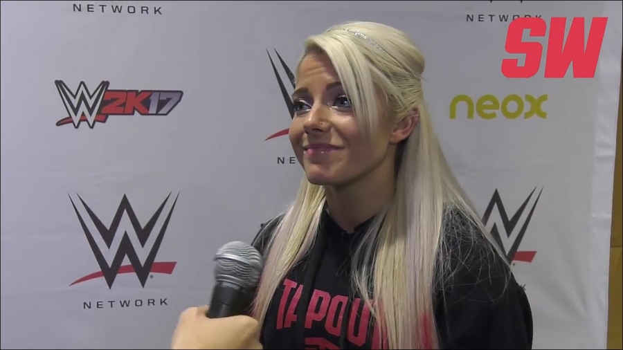 Alexa_Bliss_en_Barcelona_mp4_20161204_130411_875.jpg