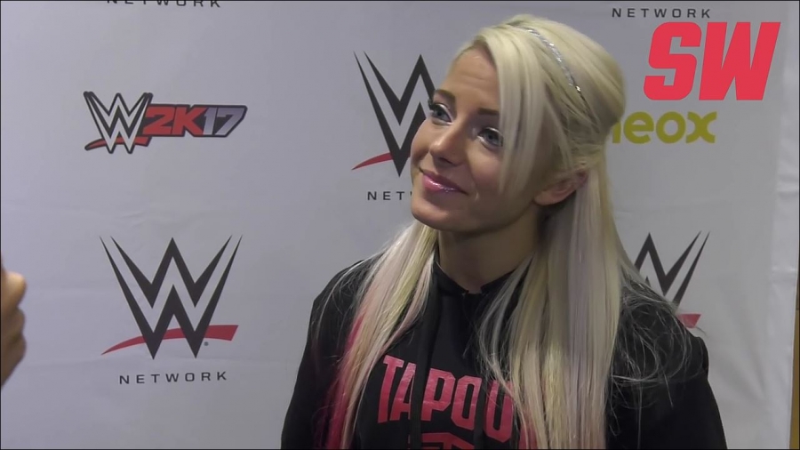 Alexa_Bliss_en_Barcelona_mp4_20161204_130413_139.jpg