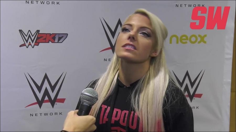 Alexa_Bliss_en_Barcelona_mp4_20161204_130422_250.jpg