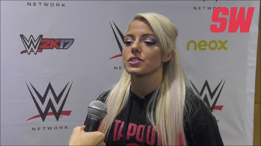 Alexa_Bliss_en_Barcelona_mp4_20161204_130422_769.jpg