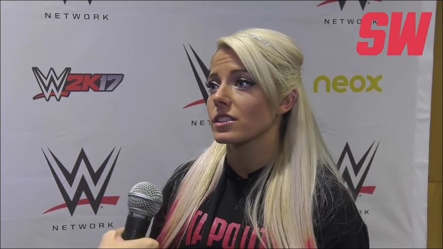 Alexa_Bliss_en_Barcelona_mp4_20161204_130424_982.jpg