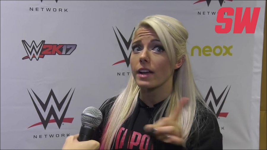 Alexa_Bliss_en_Barcelona_mp4_20161204_130429_321.jpg