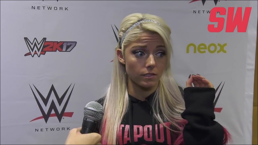 Alexa_Bliss_en_Barcelona_mp4_20161204_130431_417.jpg