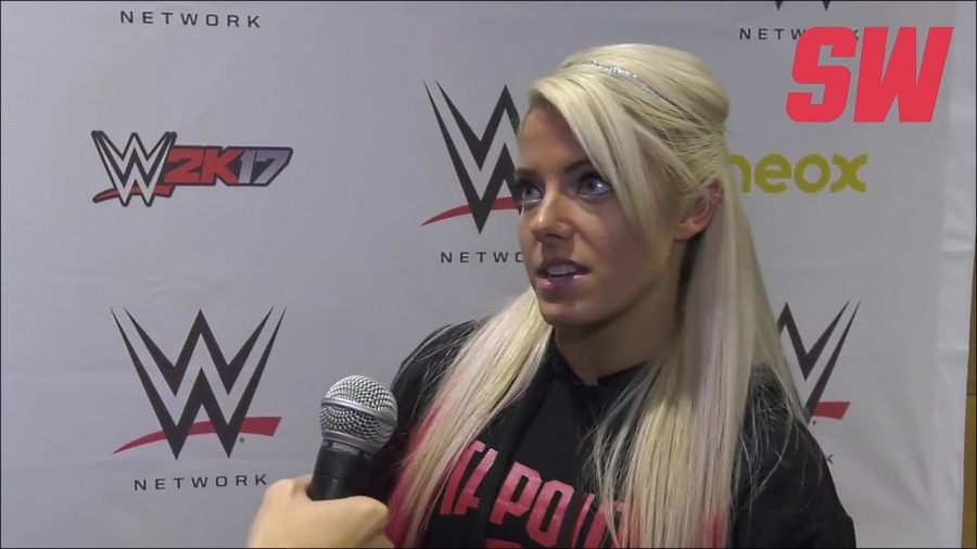 Alexa_Bliss_en_Barcelona_mp4_20161204_130438_153.jpg