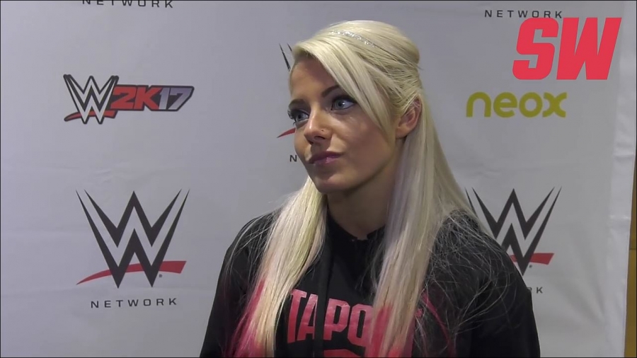 Alexa_Bliss_en_Barcelona_mp4_20161204_130444_281.jpg