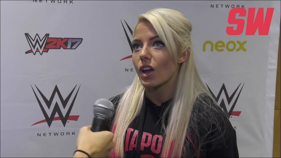 Alexa_Bliss_en_Barcelona_mp4_20161204_130446_711.jpg