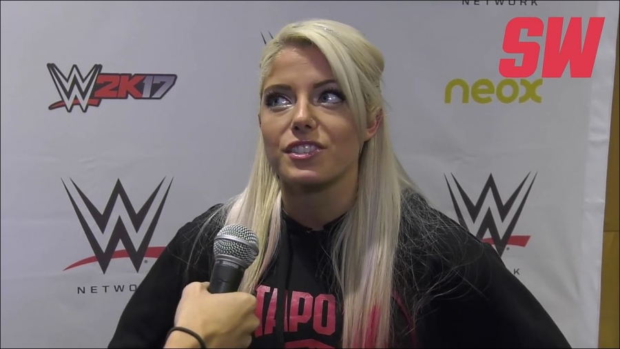 Alexa_Bliss_en_Barcelona_mp4_20161204_130451_210.jpg