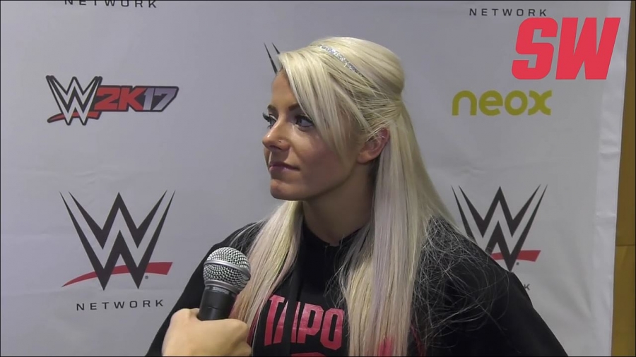 Alexa_Bliss_en_Barcelona_mp4_20161204_130454_366.jpg