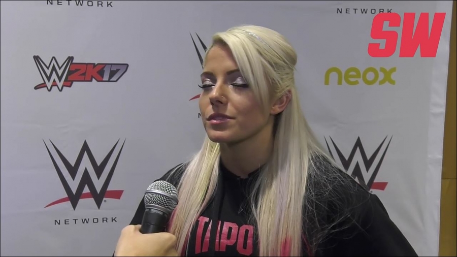 Alexa_Bliss_en_Barcelona_mp4_20161204_130455_014.jpg