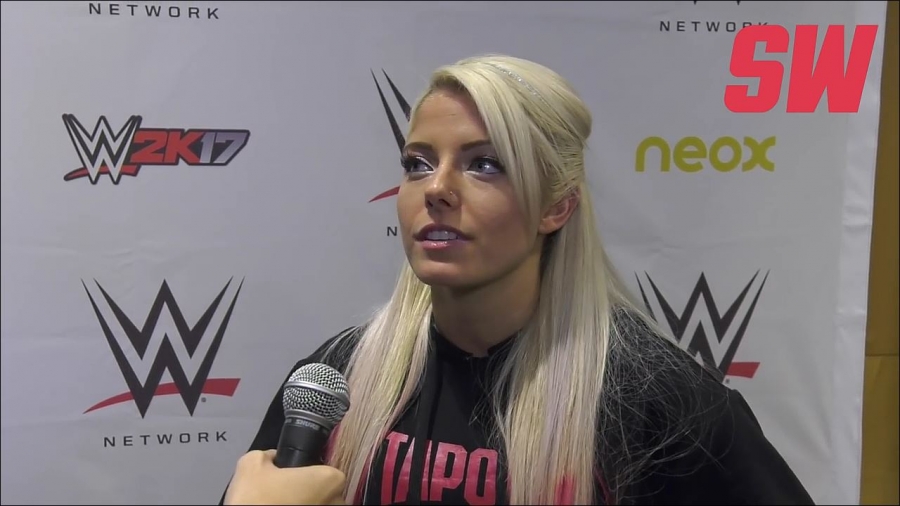 Alexa_Bliss_en_Barcelona_mp4_20161204_130455_533.jpg