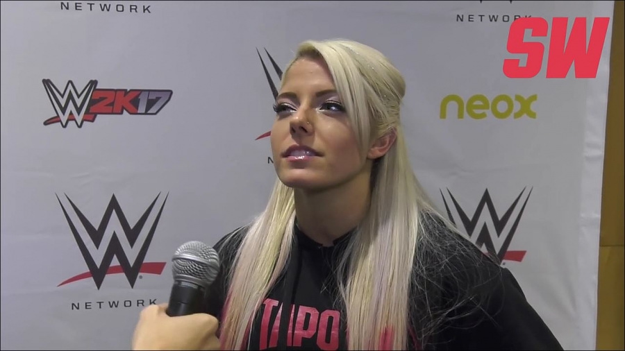 Alexa_Bliss_en_Barcelona_mp4_20161204_130456_011.jpg