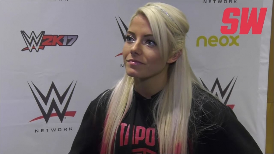 Alexa_Bliss_en_Barcelona_mp4_20161204_130459_514.jpg