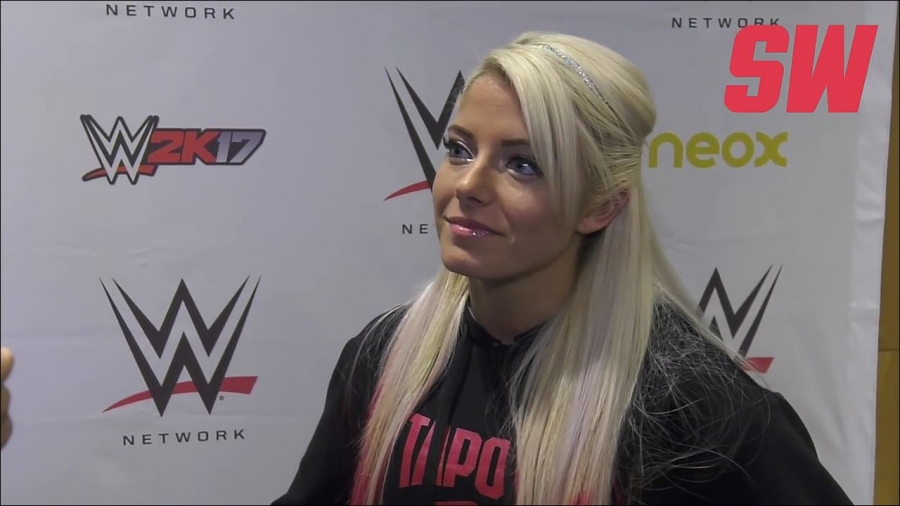 Alexa_Bliss_en_Barcelona_mp4_20161204_130501_171.jpg