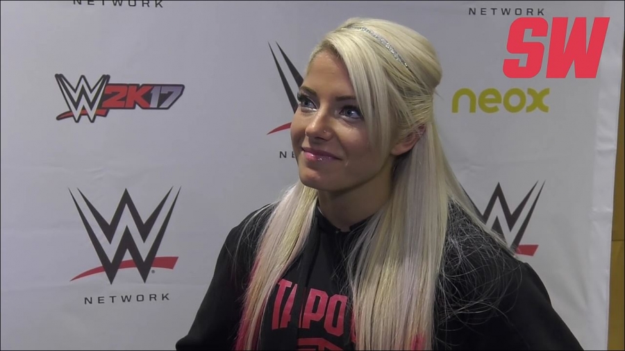 Alexa_Bliss_en_Barcelona_mp4_20161204_130505_544.jpg