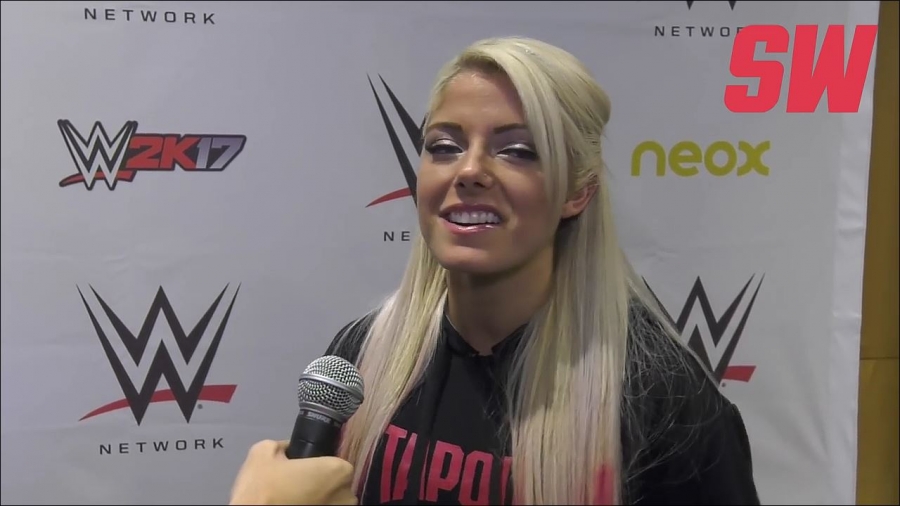 Alexa_Bliss_en_Barcelona_mp4_20161204_130511_245.jpg