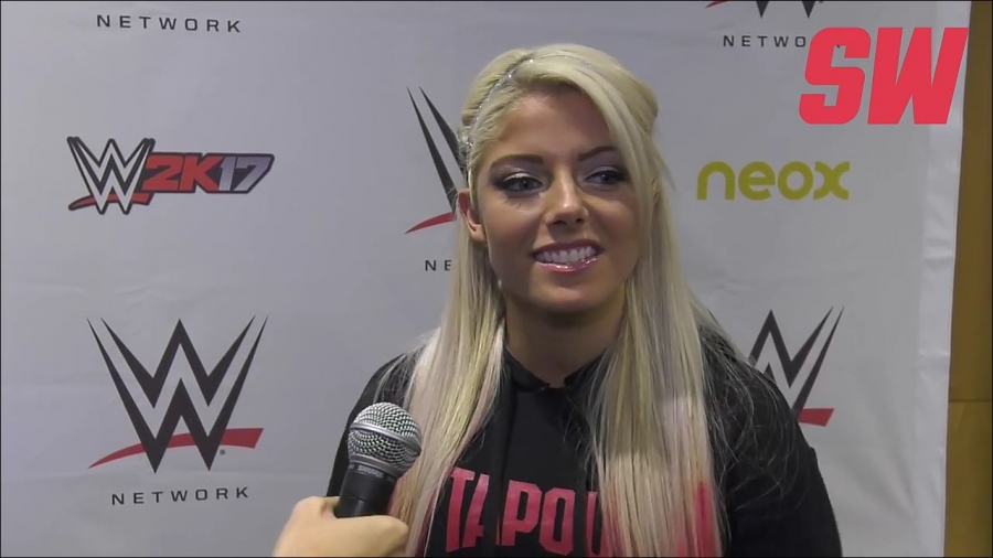 Alexa_Bliss_en_Barcelona_mp4_20161204_130511_797.jpg