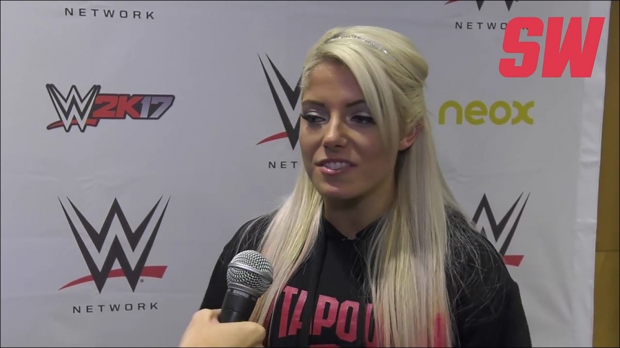 Alexa_Bliss_en_Barcelona_mp4_20161204_130513_299.jpg