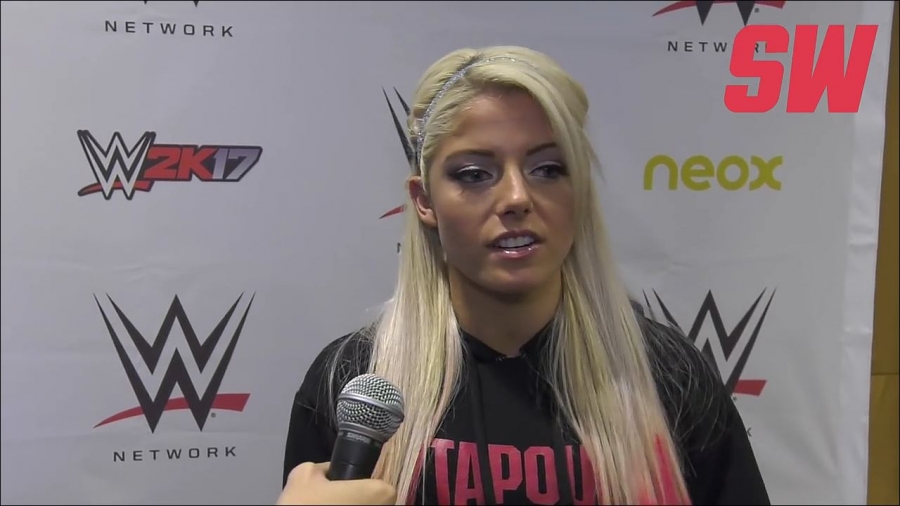 Alexa_Bliss_en_Barcelona_mp4_20161204_130515_394.jpg