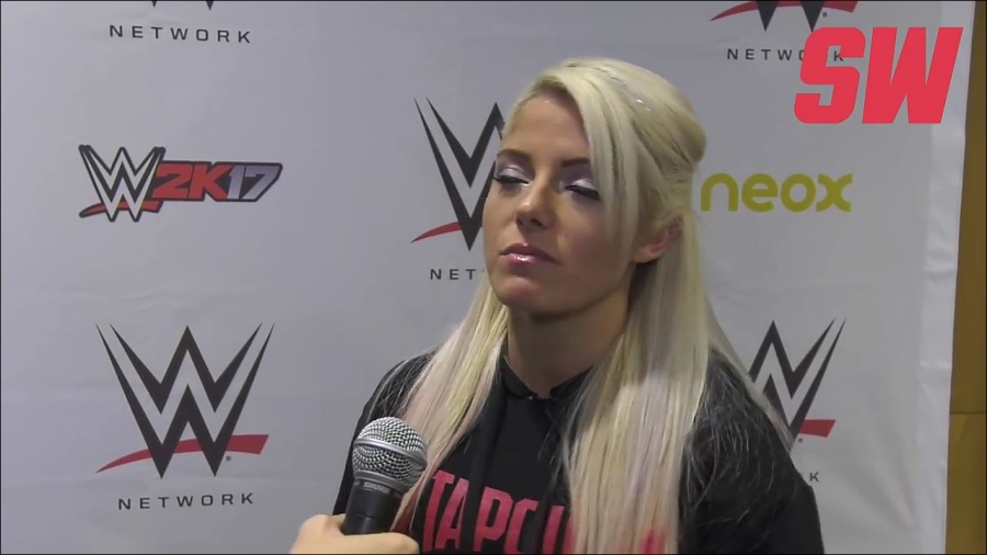 Alexa_Bliss_en_Barcelona_mp4_20161204_130516_000.jpg