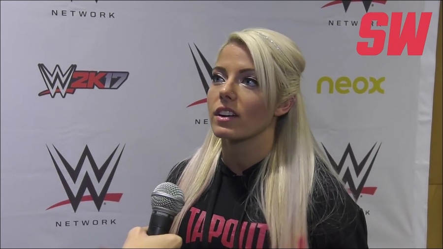 Alexa_Bliss_en_Barcelona_mp4_20161204_130517_222.jpg