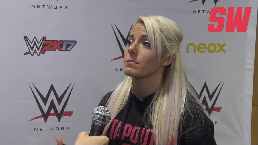 Alexa_Bliss_en_Barcelona_mp4_20161204_130519_054.jpg