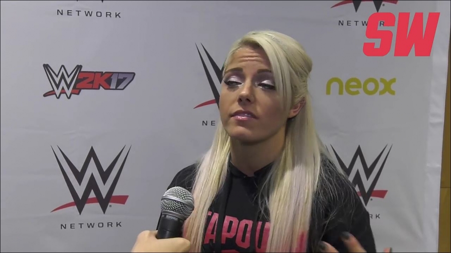 Alexa_Bliss_en_Barcelona_mp4_20161204_130520_003.jpg