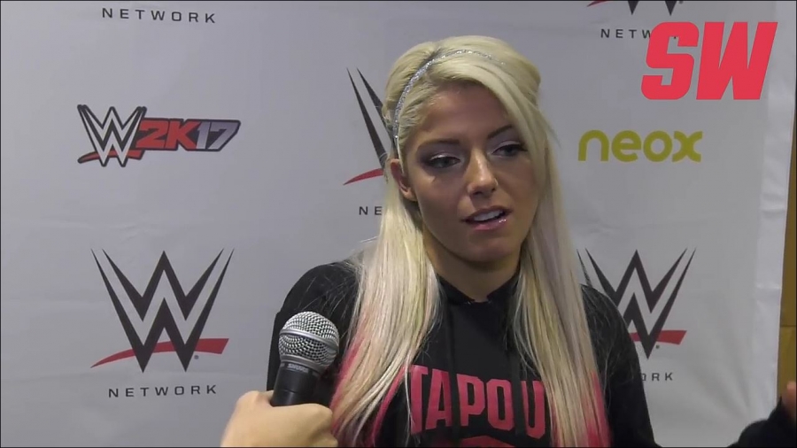 Alexa_Bliss_en_Barcelona_mp4_20161204_130524_124.jpg