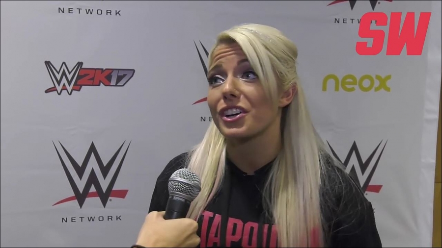 Alexa_Bliss_en_Barcelona_mp4_20161204_130525_957.jpg