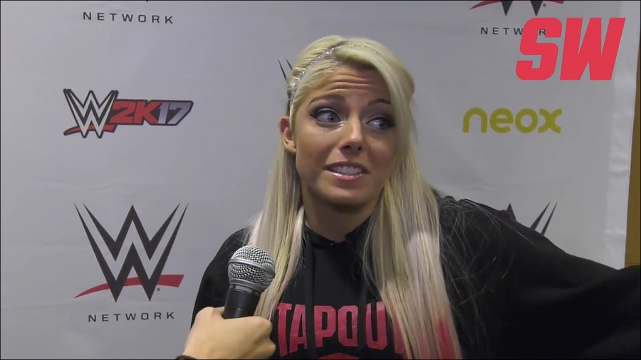 Alexa_Bliss_en_Barcelona_mp4_20161204_130533_583.jpg