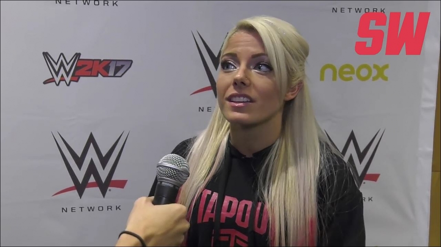 Alexa_Bliss_en_Barcelona_mp4_20161204_130539_238.jpg