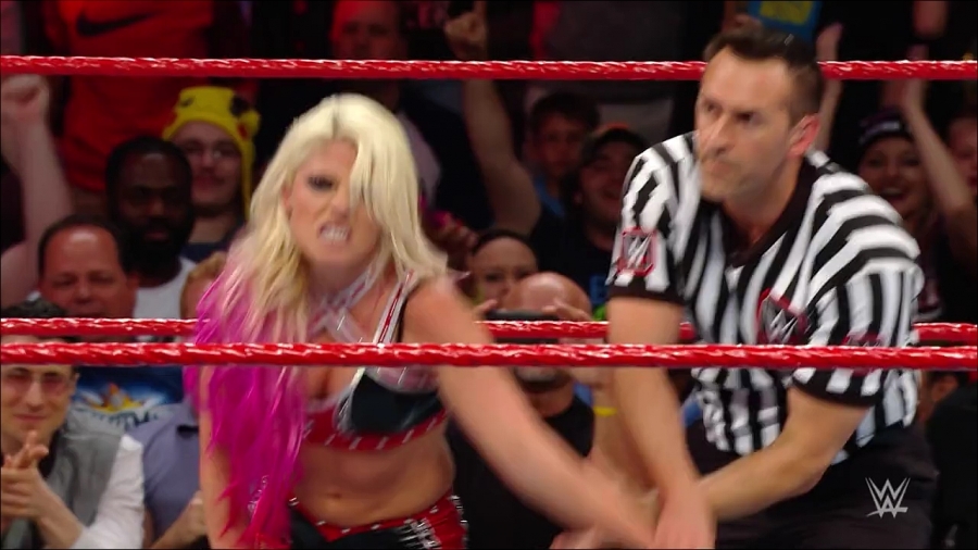 BESTOFALEXABLISS_mp4_002208000.jpg