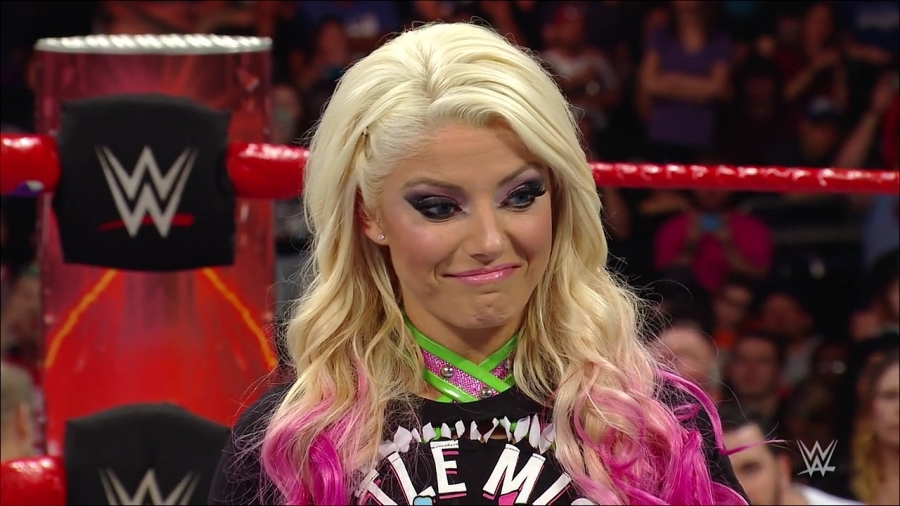 BESTOFALEXABLISS_mp4_002221966.jpg