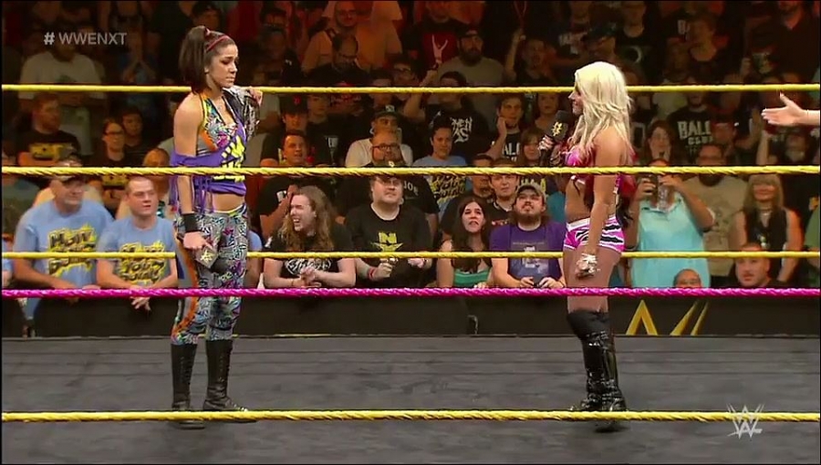 Bayley___Alexa_Bliss_Segment_mp4_20161203_012914_147.jpg