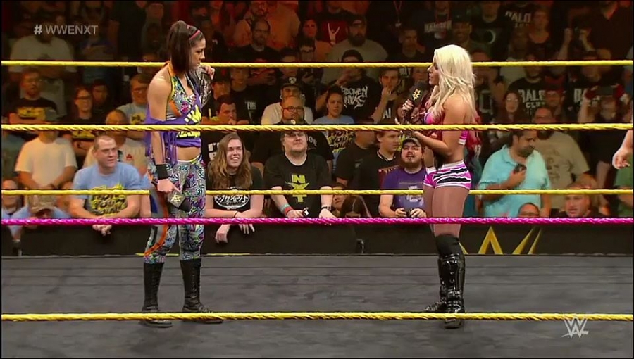 Bayley___Alexa_Bliss_Segment_mp4_20161203_012922_292.jpg