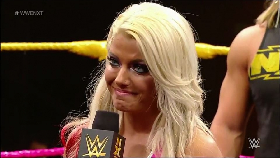 Bayley___Alexa_Bliss_Segment_mp4_20161203_013008_571.jpg