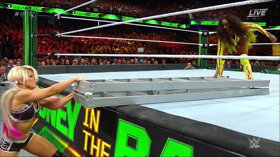 MITB2018_mp4_010257674.jpg