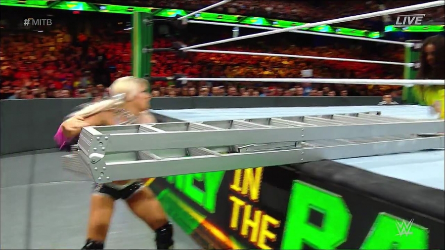 MITB2018_mp4_010258139.jpg