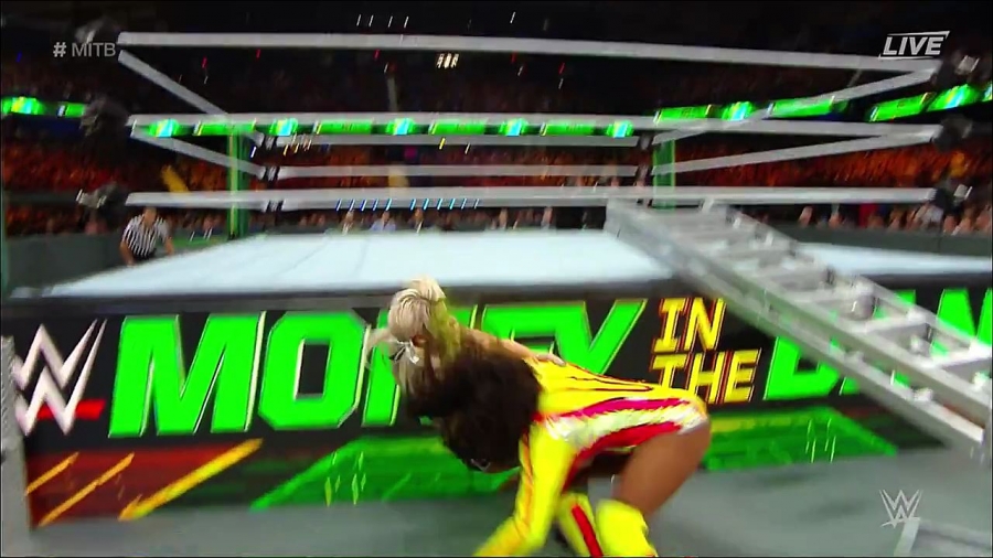 MITB2018_mp4_010262778.jpg