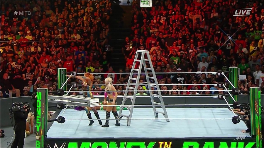 MITB2018_mp4_010589682.jpg