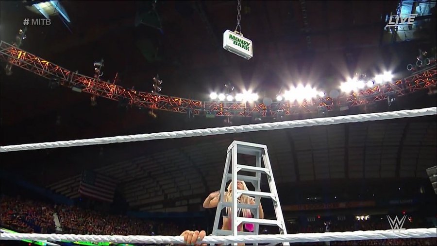 MITB2018_mp4_010596117.jpg