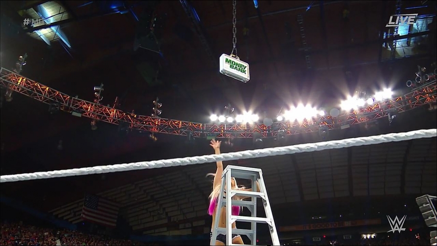 MITB2018_mp4_010597187.jpg