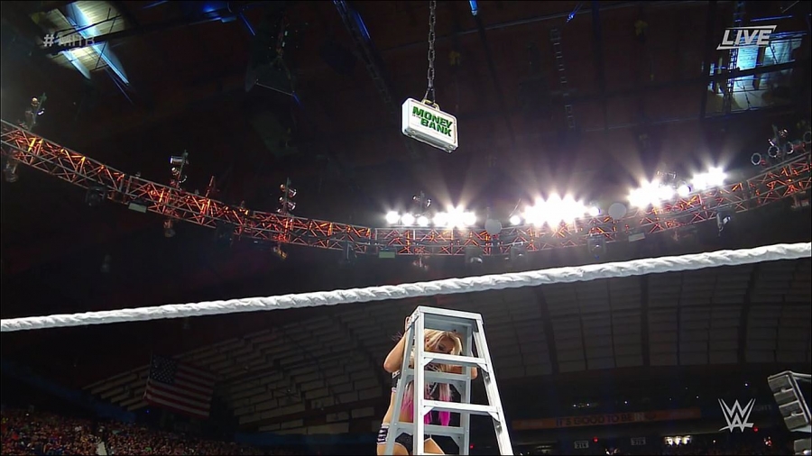 MITB2018_mp4_010597845.jpg