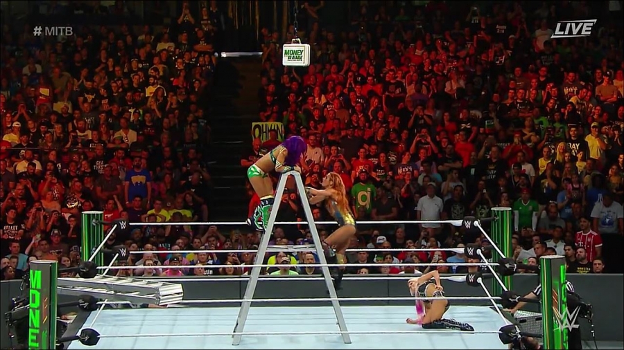 MITB2018_mp4_010621240.jpg