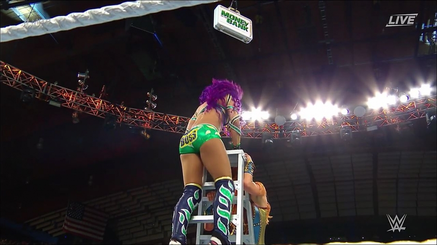 MITB2018_mp4_010627317.jpg