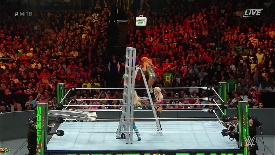 MITB2018_mp4_010639926.jpg