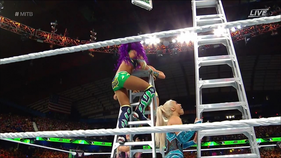 MITB2018_mp4_010642477.jpg