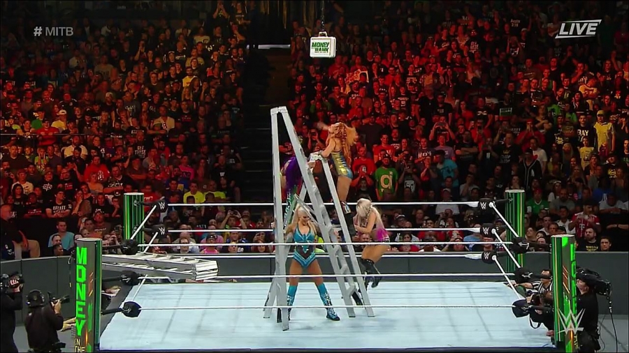 MITB2018_mp4_010644299.jpg