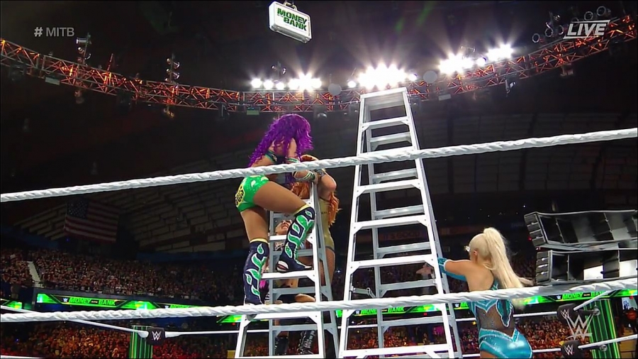 MITB2018_mp4_010649237.jpg